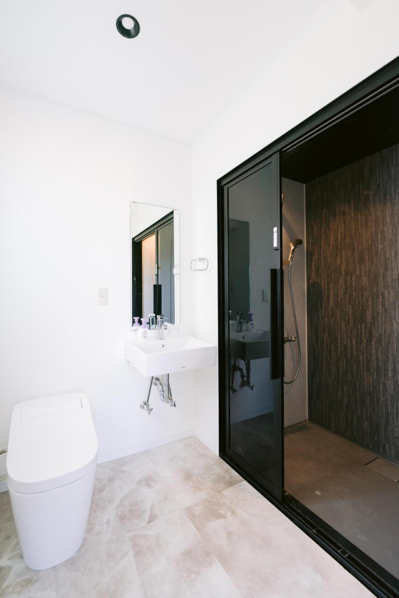 Hotel Kailani Oshima Buitenkant foto